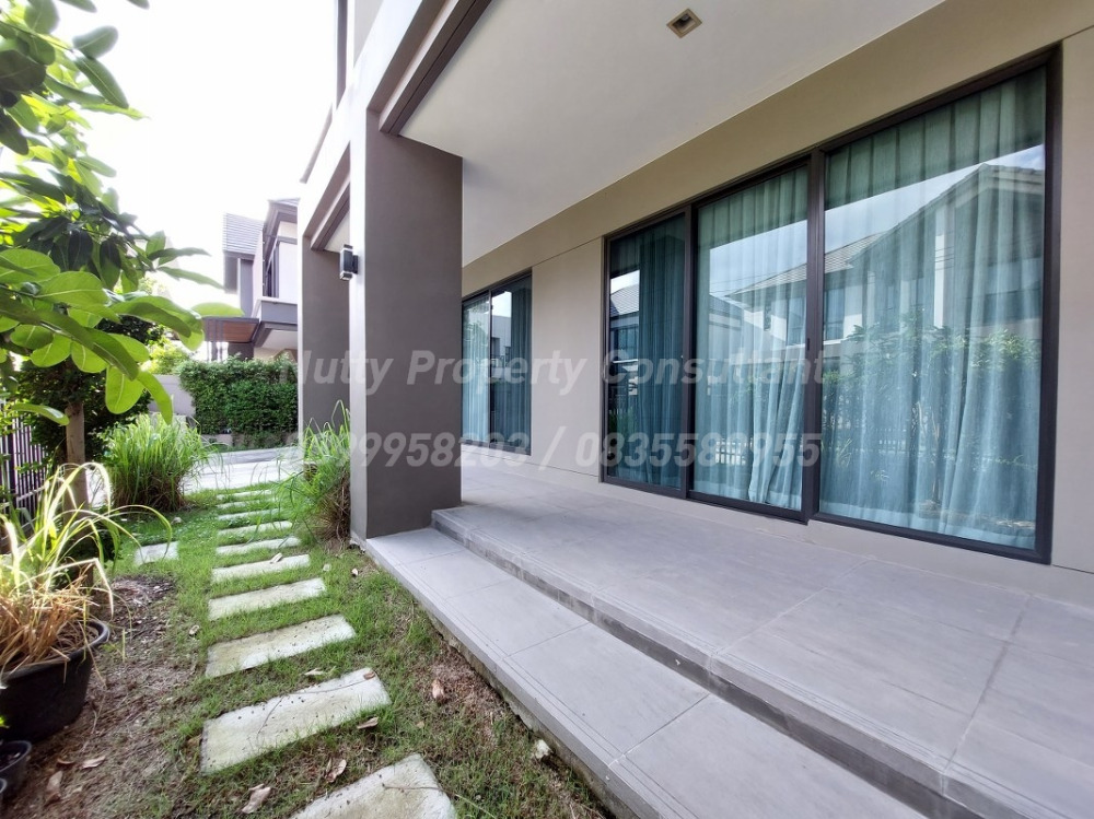 For SaleHousePattanakan, Srinakarin : Luxury home in Luxury Nordic style, Bangkok Boulevard Rama 9 project from SC ASSET