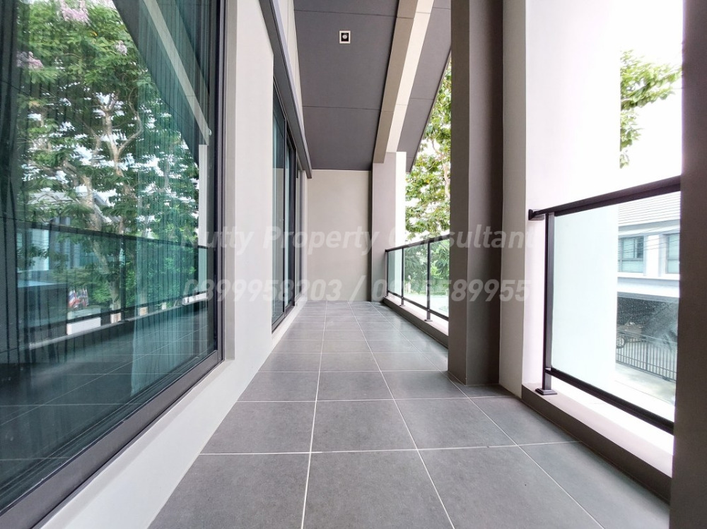 For SaleHousePattanakan, Srinakarin : Luxury home in Luxury Nordic style, Bangkok Boulevard Rama 9 project from SC ASSET