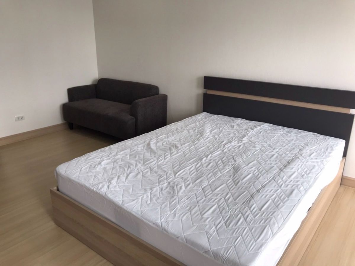 For RentCondoRamkhamhaeng, Hua Mak : For rent Supalai Veranda Ramkhamhaeng 59 sq m, Building C, 8th floor, size 59 sq m, east side, complete furniture and electrical appliances