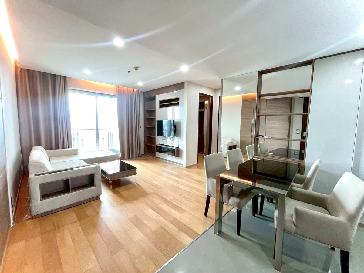 For RentCondoRama9, Petchburi, RCA : [ For rent ] The Address Asoke, high floor, wide room with furniture, prime location, MRT Phetchaburi, very good price / contact 065-8219716 ice