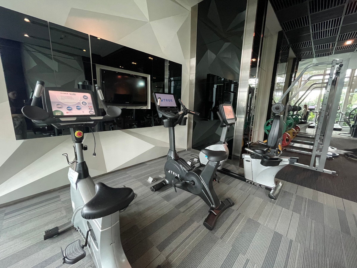 For RentCondoRama9, Petchburi, RCA : [ For rent ] The Address Asoke, high floor, wide room with furniture, prime location, MRT Phetchaburi, very good price / contact 065-8219716 ice