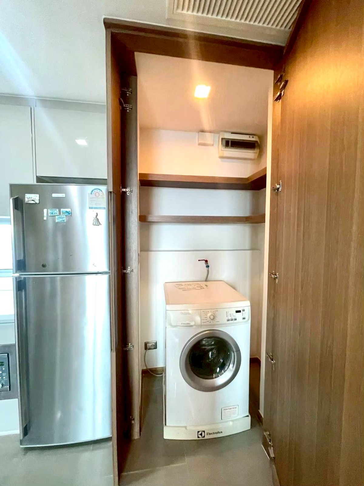 For RentCondoRama9, Petchburi, RCA : [ For rent ] The Address Asoke, high floor, wide room with furniture, prime location, MRT Phetchaburi, very good price / contact 065-8219716 ice