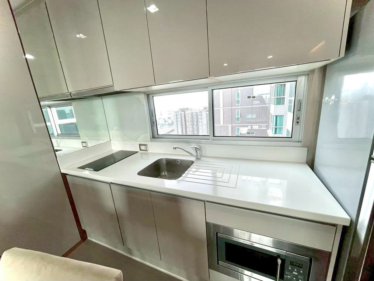 For RentCondoRama9, Petchburi, RCA : [ For rent ] The Address Asoke, high floor, wide room with furniture, prime location, MRT Phetchaburi, very good price / contact 065-8219716 ice