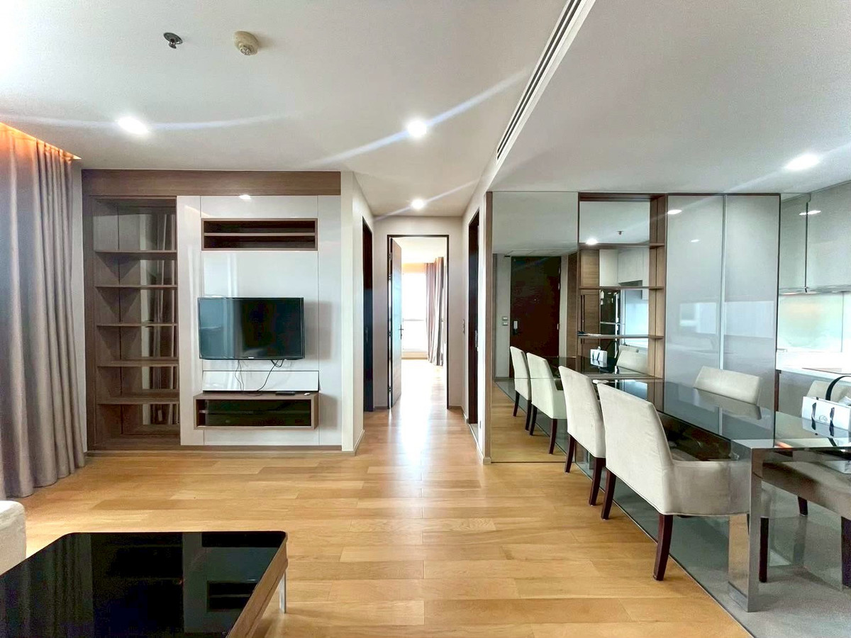 For RentCondoRama9, Petchburi, RCA : [ For rent ] The Address Asoke, high floor, wide room with furniture, prime location, MRT Phetchaburi, very good price / contact 065-8219716 ice