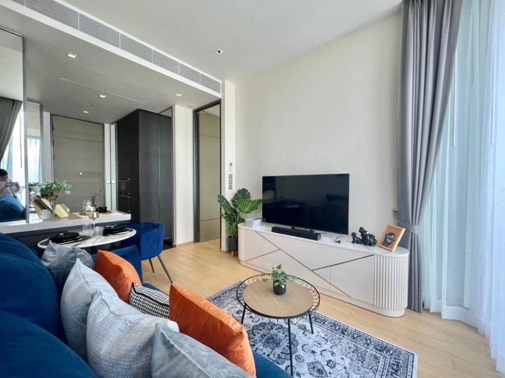For RentCondoWitthayu, Chidlom, Langsuan, Ploenchit : 𝐅𝐨𝐫 𝐑𝐞𝐧𝐭📍𝟐𝟖 𝐜𝐡𝐢𝐝𝐥𝐨𝐦 🛁 𝟏𝐁𝐞𝐝𝟏𝐁𝐚𝐭𝐡 📞𝟎𝟔𝟑𝟗𝟑𝟗𝟗𝟔𝟔𝟓