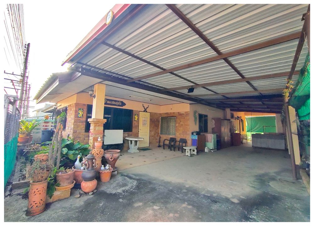 ขายบ้านเชียงราย : ขาย/เช่า บ้านหลังใหญ่ 2 ชั้น (5 ห้องนอน 4 ห้องน้ำ) ม.ออมสิน จ.เชียงราย