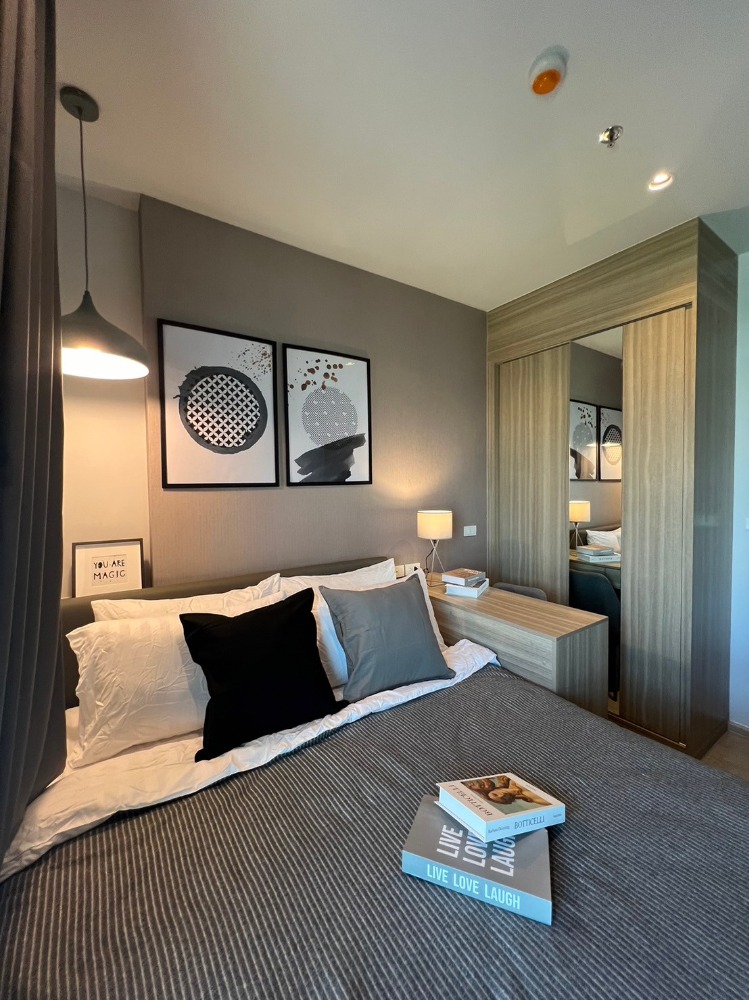 For RentCondoThaphra, Talat Phlu, Wutthakat : Rent Altitude Unicorn Sathorn-Tha Phra, near BTS Talat Phlu, 1 bedroom, separate room, clear city view, beautiful new room, fully furnished, washing machine complete electric refrigerator