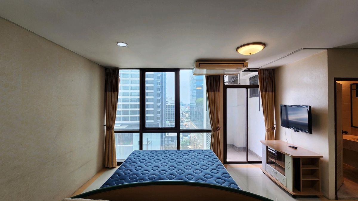 ให้เช่าคอนโดคลองเตย กล้วยน้ำไท : Lumpini Park View | ติด MRT ลุมพินี 0 เมตร ใกล้จุฬาลงกรณ์ ตรงข้าม One Bangkok ห้องกว้างน่าอยู่ ชั้นสูง