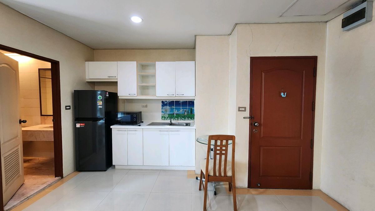 ให้เช่าคอนโดคลองเตย กล้วยน้ำไท : Lumpini Park View | ติด MRT ลุมพินี 0 เมตร ใกล้จุฬาลงกรณ์ ตรงข้าม One Bangkok ห้องกว้างน่าอยู่ ชั้นสูง