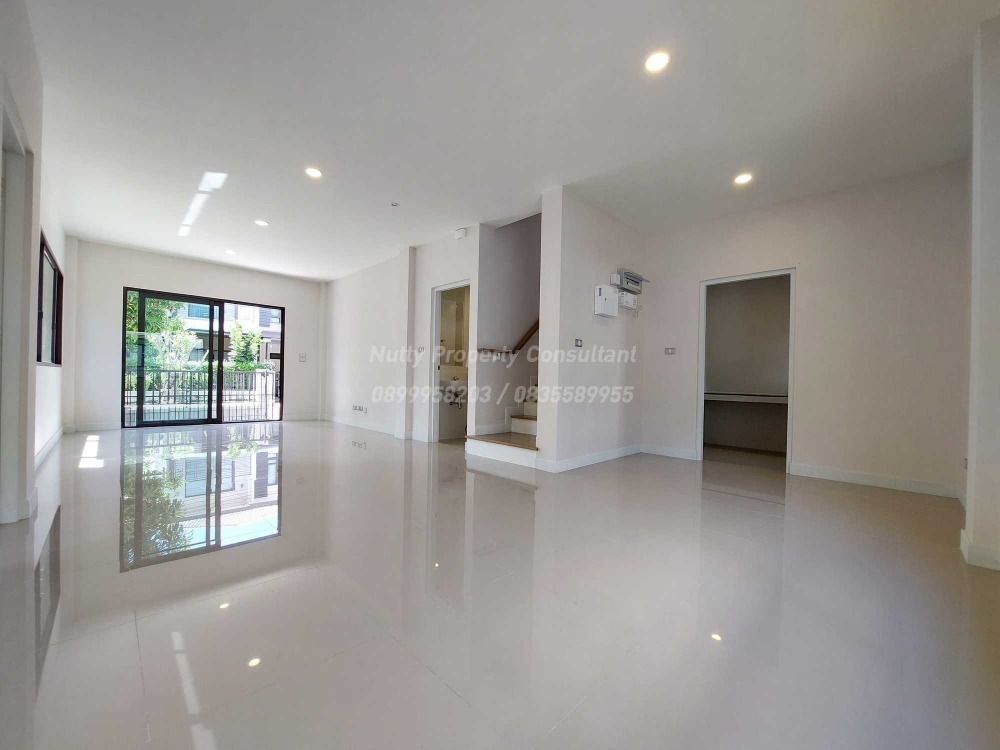 For SaleHouseBangna, Bearing, Lasalle : 4 bedroom detached house near Mega Bangna, Centro Bangna Km.7, has never lived.