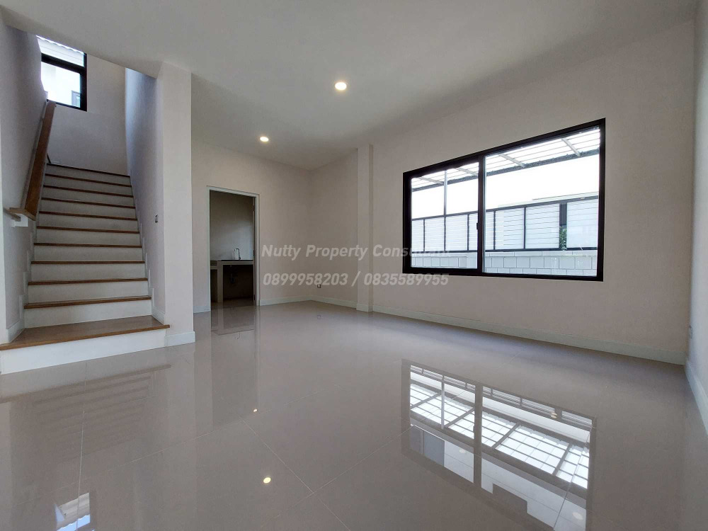 For SaleHouseBangna, Bearing, Lasalle : 4 bedroom detached house near Mega Bangna, Centro Bangna Km.7, has never lived.