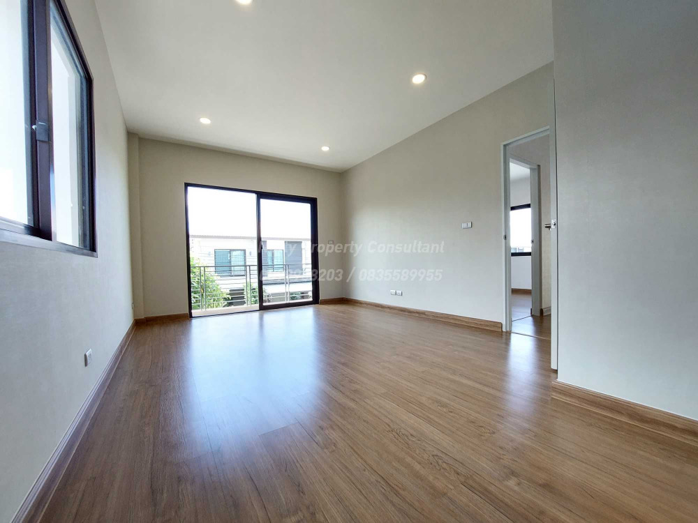 For SaleHouseBangna, Bearing, Lasalle : 4 bedroom detached house near Mega Bangna, Centro Bangna Km.7, has never lived.