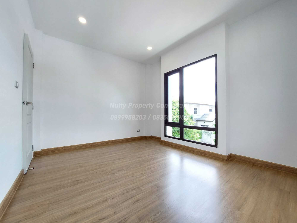 For SaleHouseBangna, Bearing, Lasalle : 4 bedroom detached house near Mega Bangna, Centro Bangna Km.7, has never lived.