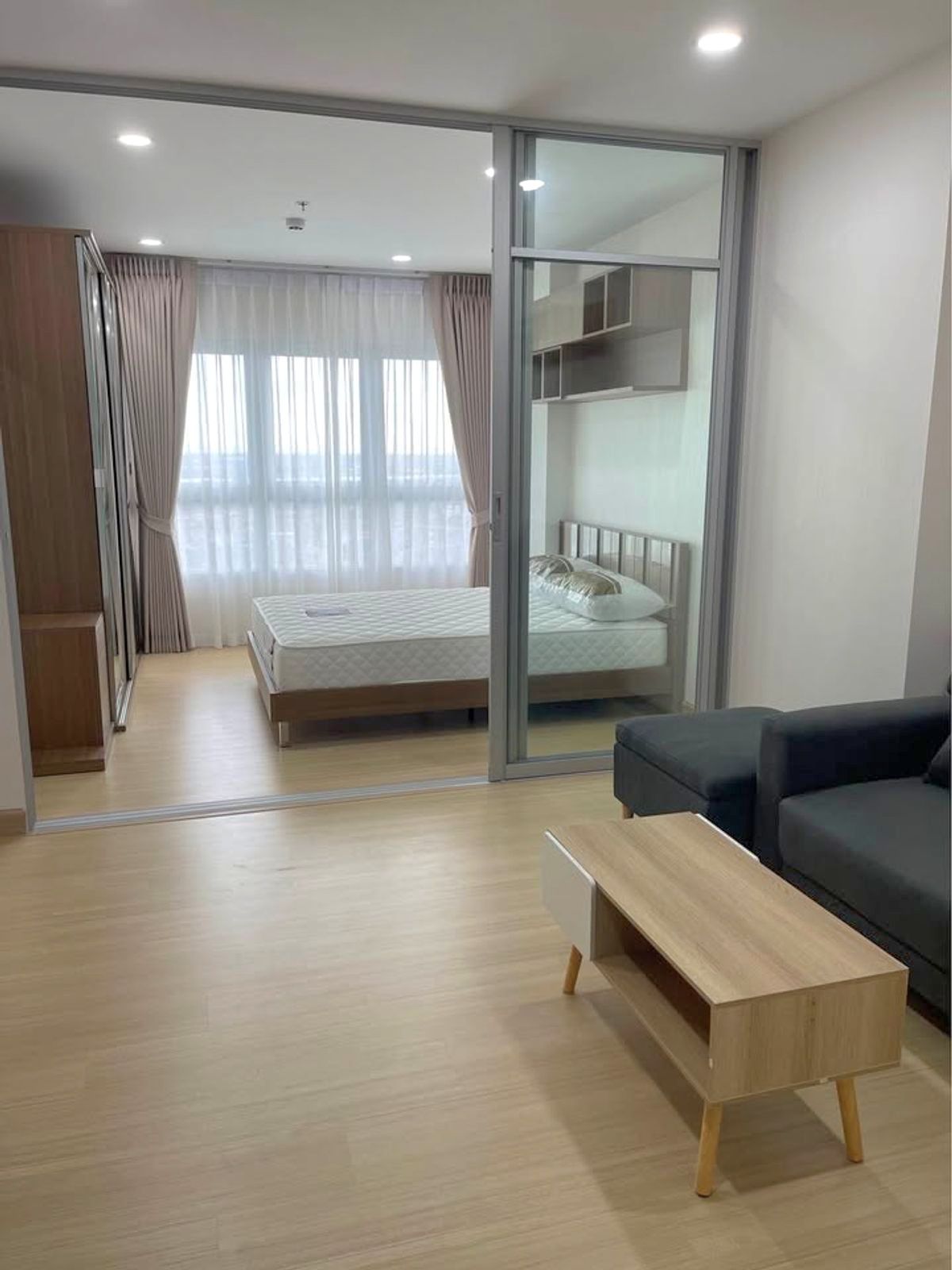 For RentCondoSamut Prakan,Samrong : 🛟Condo for rent Supalai Veranda Sukhumvit 117 near BTS Pu Chao, beautiful room, fully furnished, 27 sq m, high floor, beautiful view, rent only 8000-
