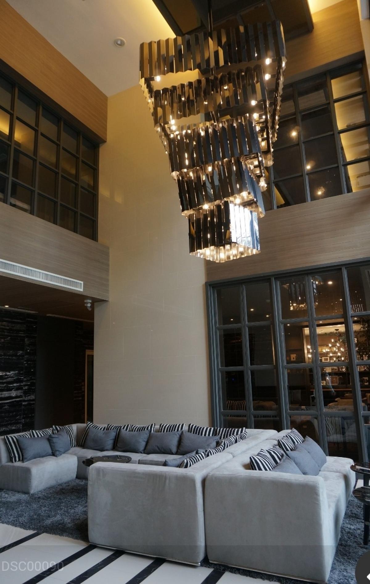 ขายคอนโดพระราม 9 เพชรบุรีตัดใหม่ RCA : ขาย A Space ID ห้องตกแต่งสวยหรู ขายด่วน!!!