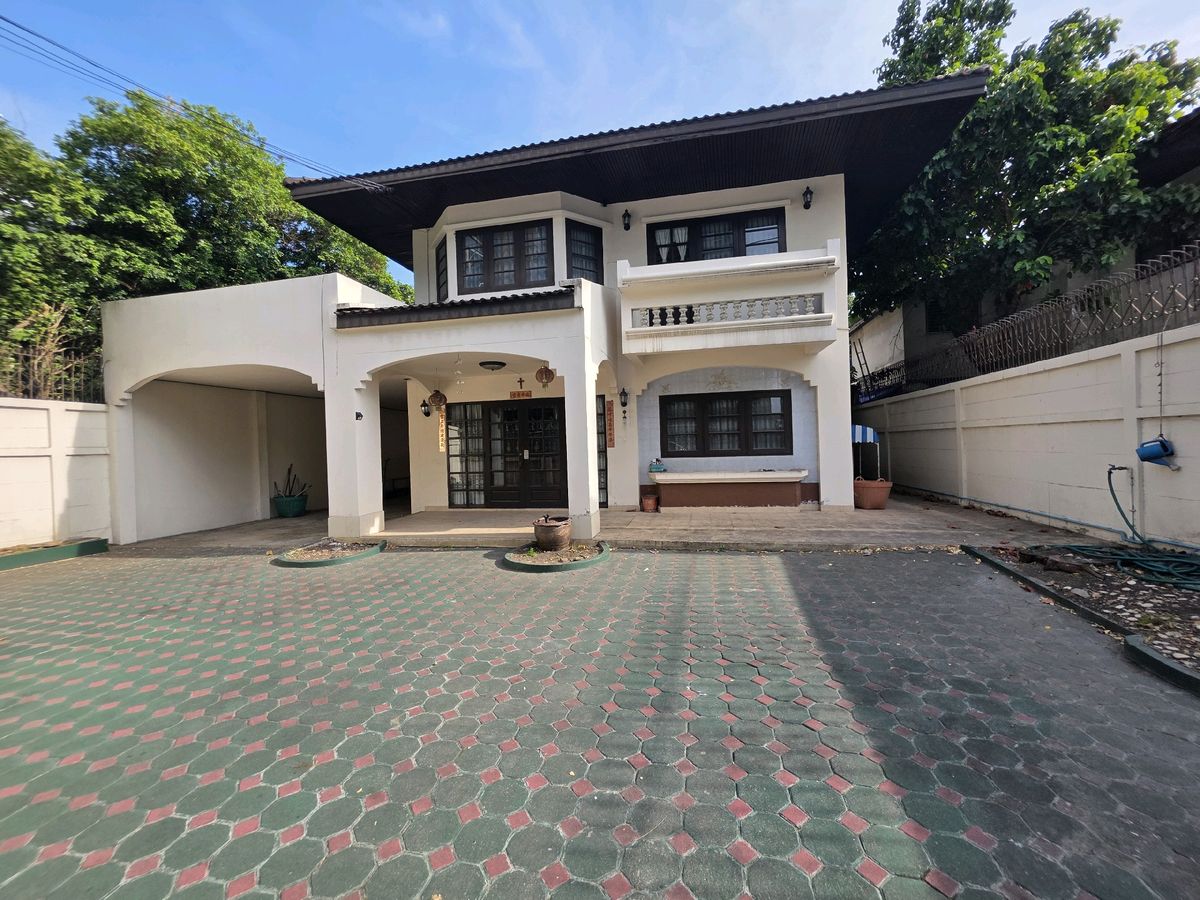 ขายบ้านรัชดา ห้วยขวาง : ขายบ้านเดี่ยวทำเลรัชดาสุทธิสาร พื้นที่107ตารางวา