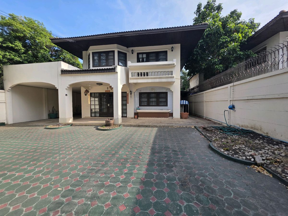 ขายบ้านรัชดา ห้วยขวาง : ขายบ้านเดี่ยวทำเลรัชดาสุทธิสาร พื้นที่107ตารางวา