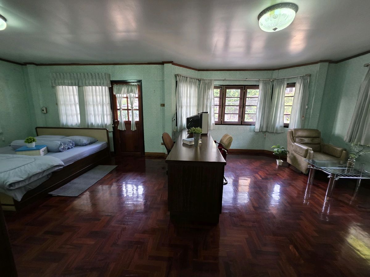 ขายบ้านรัชดา ห้วยขวาง : ขายบ้านเดี่ยวทำเลรัชดาสุทธิสาร พื้นที่107ตารางวา