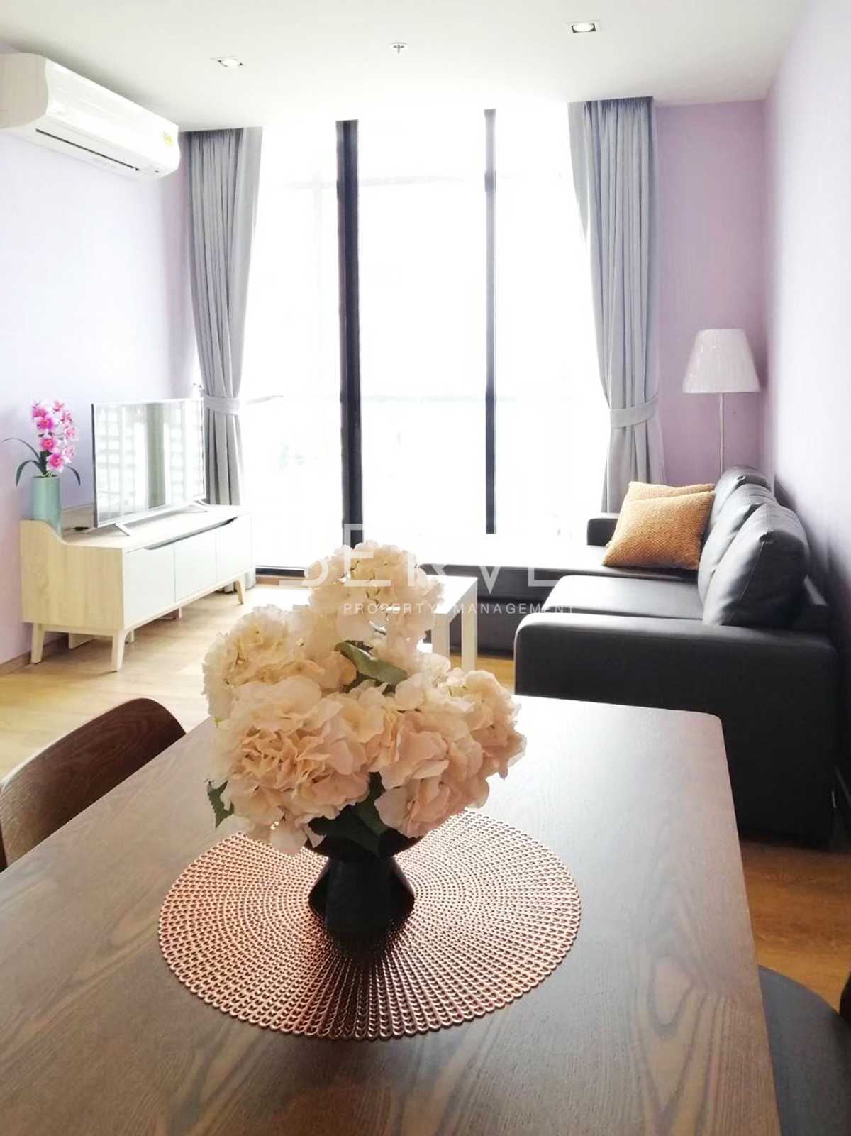 ให้เช่าคอนโดสุขุมวิท อโศก ทองหล่อ : 2 นอน 1 น้ำ 55 ตร.ม. มีรถรับส่งถึง BTS พร้อมพงษ์ 650 ม. และใกล้ห้างหรู ที่คอนโด Park 24 or Park Origin Phrom Phong / ให้เช่าคอนโด