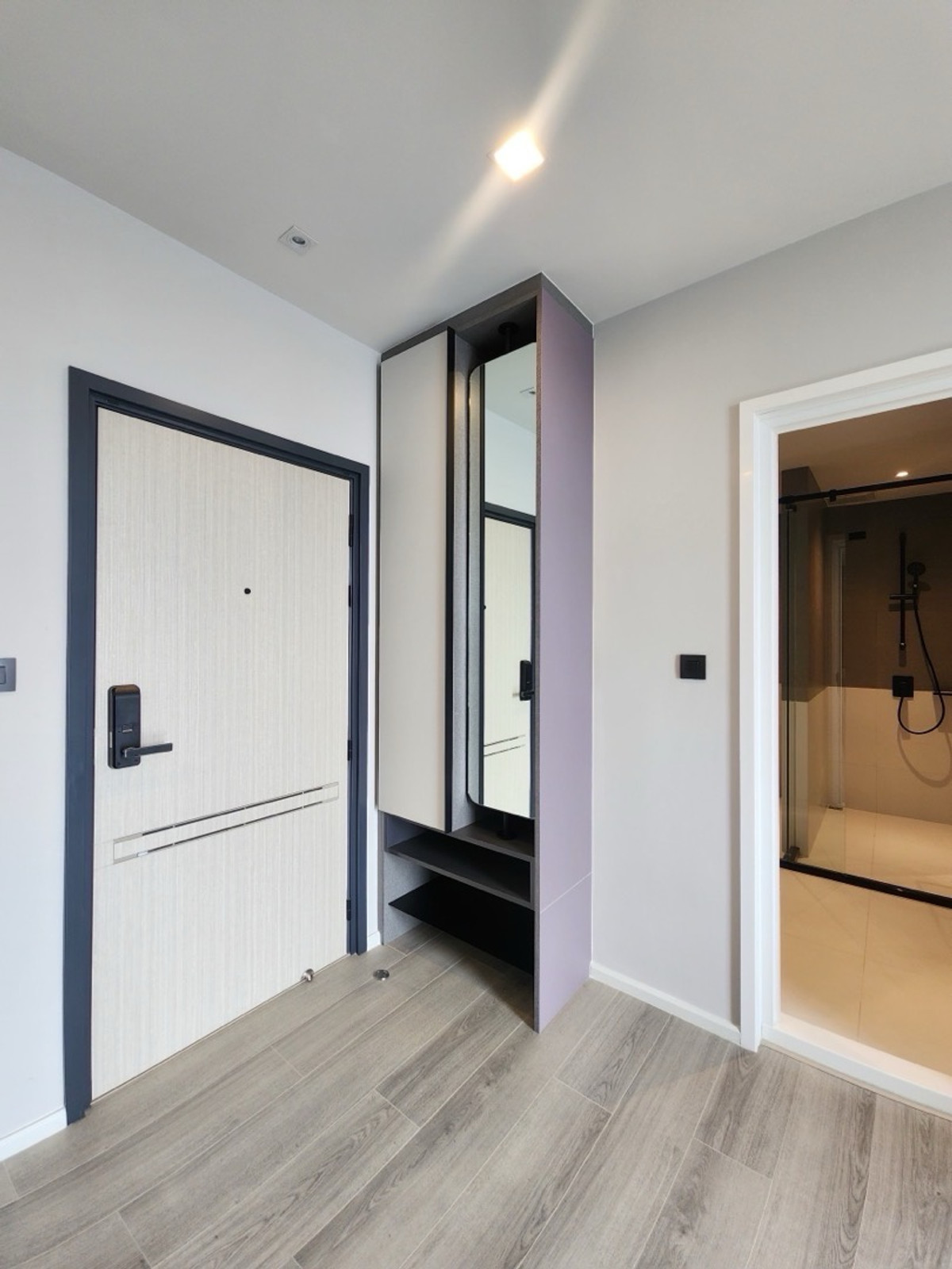 ขายดาวน์คอนโดพระราม 3 สาธุประดิษฐ์ : 🔥ขายด่วน 2 ห้องนอน วิวแม่น้ำ  ชั้นสูงหายาก  เดอะคีย์พระราม3