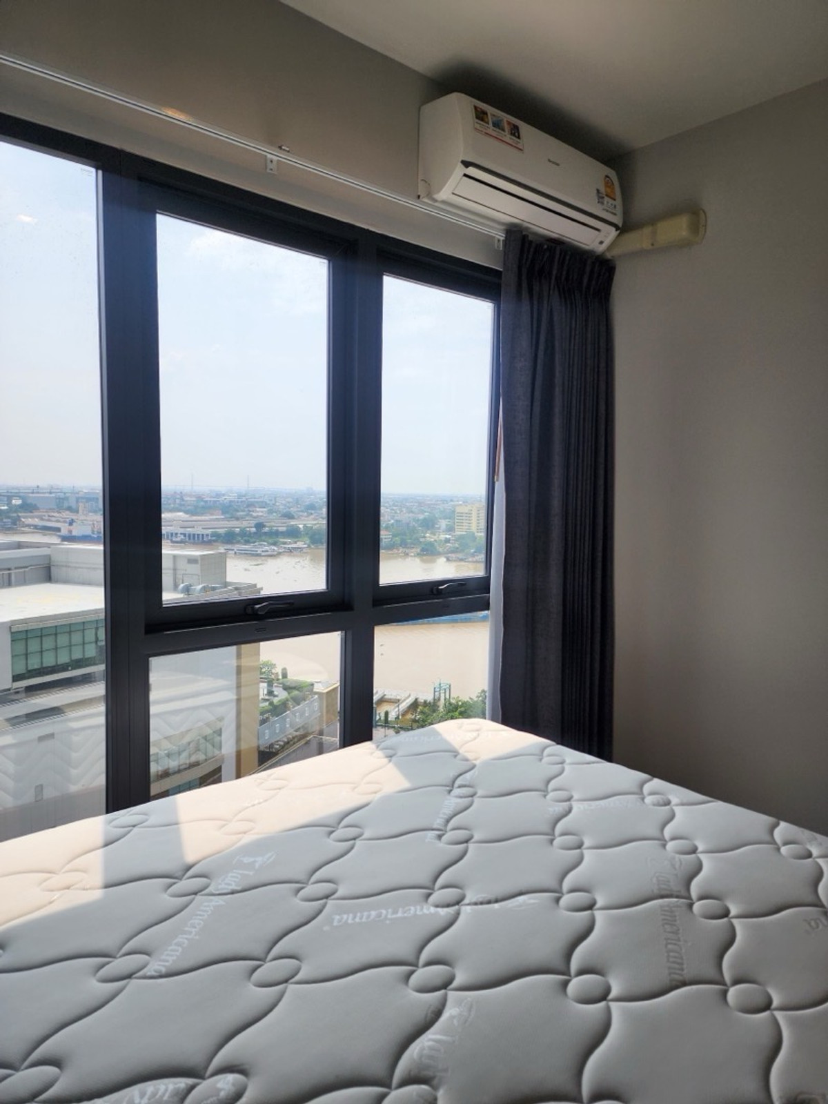 ขายดาวน์คอนโดพระราม 3 สาธุประดิษฐ์ : 🔥ขายด่วน 2 ห้องนอน วิวแม่น้ำ  ชั้นสูงหายาก  เดอะคีย์พระราม3