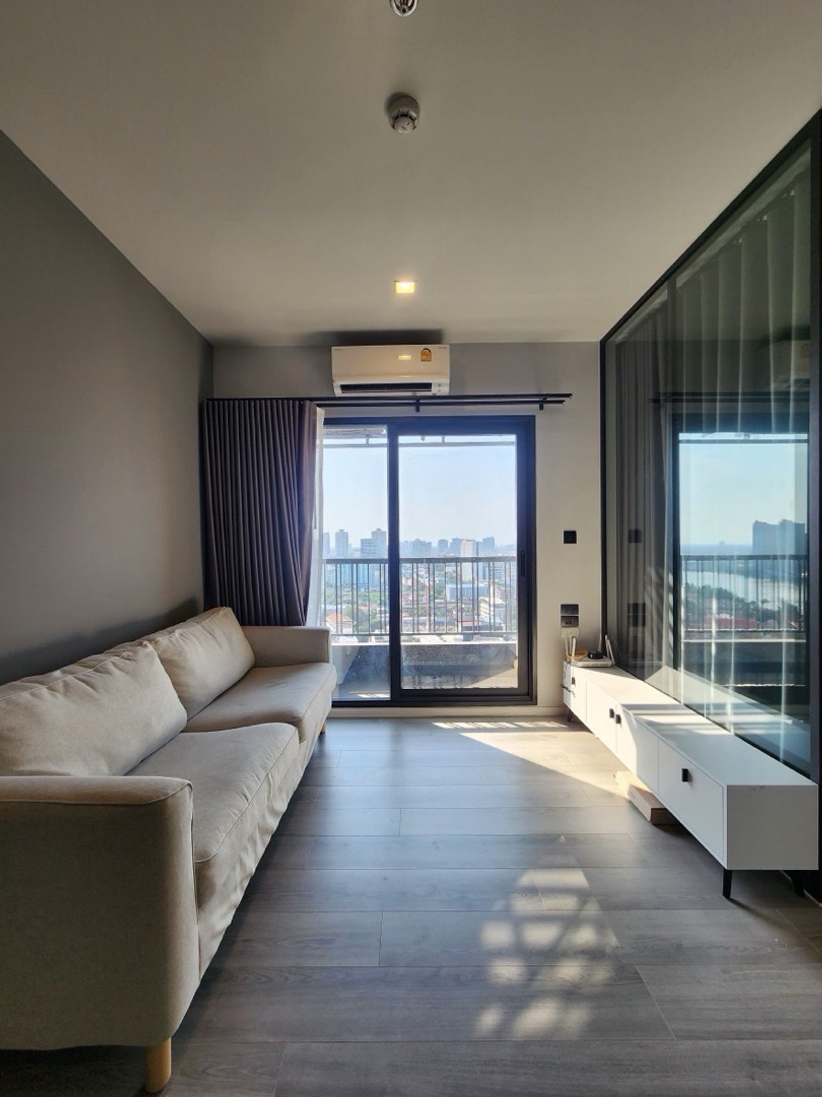 For RentCondoRama3 (Riverside),Satupadit : 🔥Rent a beautiful room but complete, high floor, river view, The key Rama 3