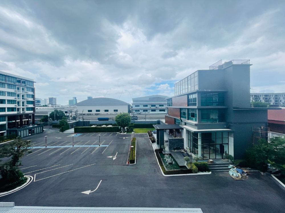 ให้เช่าโฮมออฟฟิศบางนา แบริ่ง ลาซาล : ให้เช่า Luxury Home Office 5 ชั้น