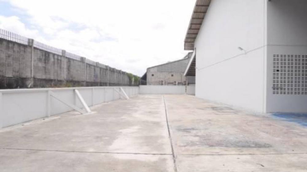 ให้เช่าโรงงานนวมินทร์ รามอินทรา : โรงงานให้เช่า รามอินทรา พร้อมใบอนุญาตโรงงาน (รง.4) อุตสาหกรรมประเภทเหล็ก | Factory for Rent to Steel Industries