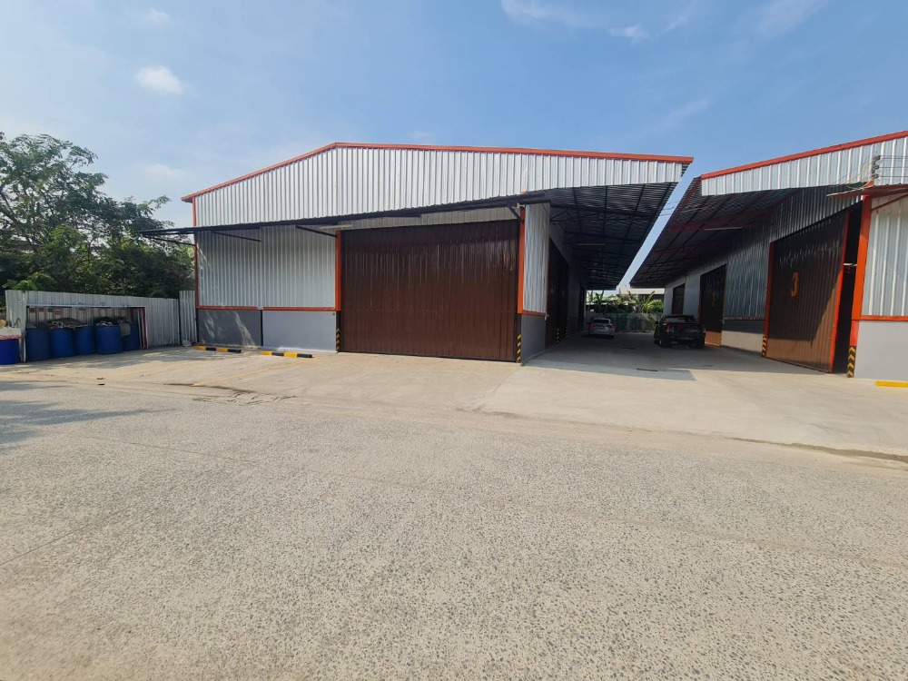 For RentWarehouseRama5, Ratchapruek, Bangkruai : Warehouse for rent, 250 sq m. with office, Kanchana-Nakhon In Road, Bang Kruai, Nonthaburi.