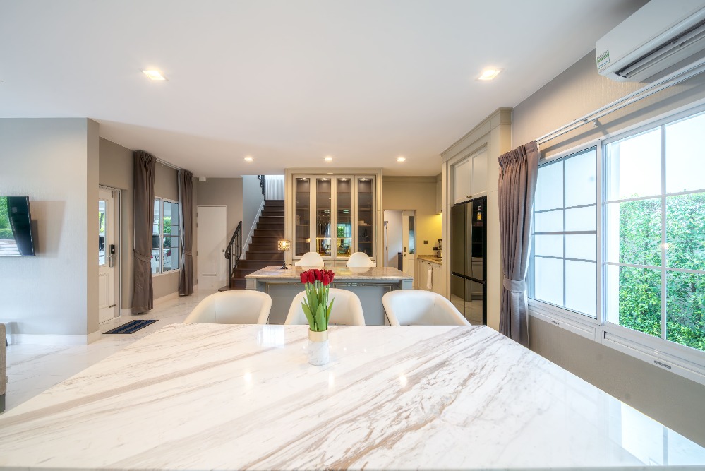 For RentHouseVipawadee, Don Mueang, Lak Si : 🔥Urgent for Rent🔥 Nantawan Ramintra - Phahon Yothin 50. Spacious house, luxuriously decorated, fully furnished, ready to move in. Convenient transportation.