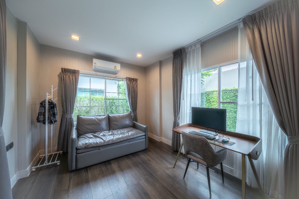 For RentHouseVipawadee, Don Mueang, Lak Si : 🔥Urgent for Rent🔥 Nantawan Ramintra - Phahon Yothin 50. Spacious house, luxuriously decorated, fully furnished, ready to move in. Convenient transportation.