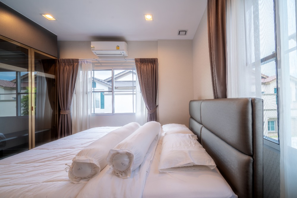 For RentHouseVipawadee, Don Mueang, Lak Si : 🔥Urgent for Rent🔥 Nantawan Ramintra - Phahon Yothin 50. Spacious house, luxuriously decorated, fully furnished, ready to move in. Convenient transportation.