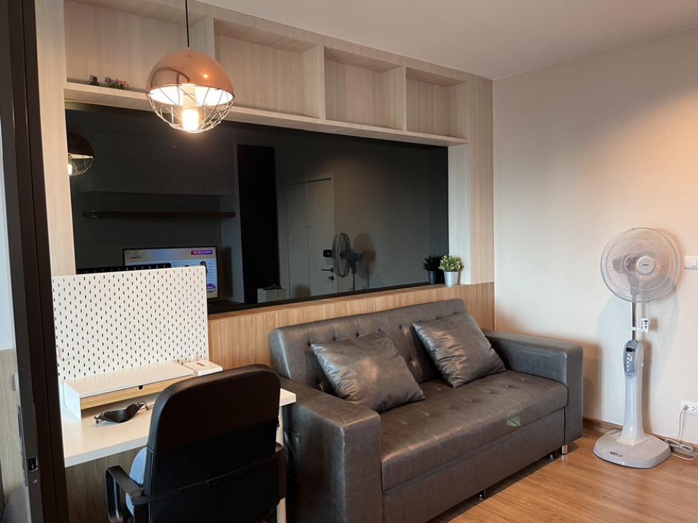 For RentCondoPinklao, Charansanitwong : Beautiful room for rent, river view, luxury decoration, the tree rio, next to BTS, large central area, fitness, river view