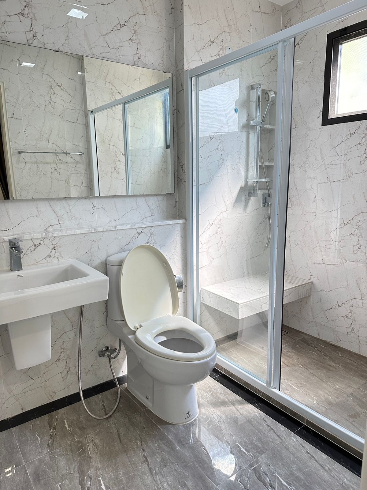 For SaleHouseBangna, Bearing, Lasalle : Special price adjustment of 2 million within August, Manthana 1 Bangna km.7