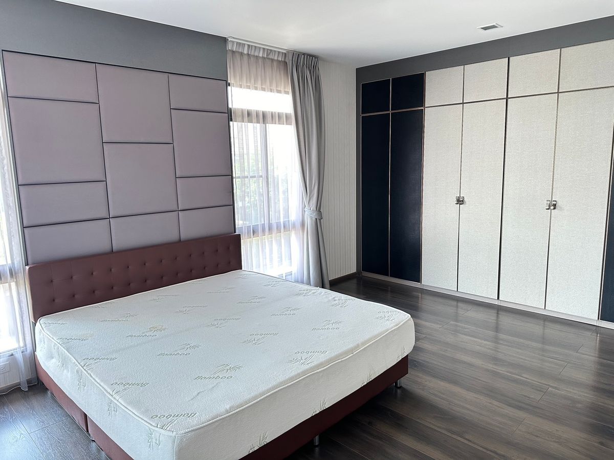 For SaleHouseBangna, Bearing, Lasalle : Special price adjustment of 2 million within August, Manthana 1 Bangna km.7