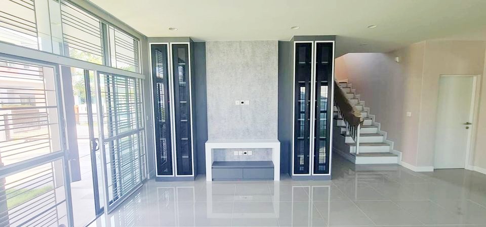 ขายบ้านพัฒนาการ ศรีนครินทร์ : ขาย บ้านเดี่ยว 2 ชั้น โครงการ เศรษฐสิริ พัฒนาการ (ซอย 87) ขนาด 88 ตร.วา. ใช้สอย 194 ตรม. หลังมุม สภาพใหม่ ไม่เคยเข้าอยู่อาศัย