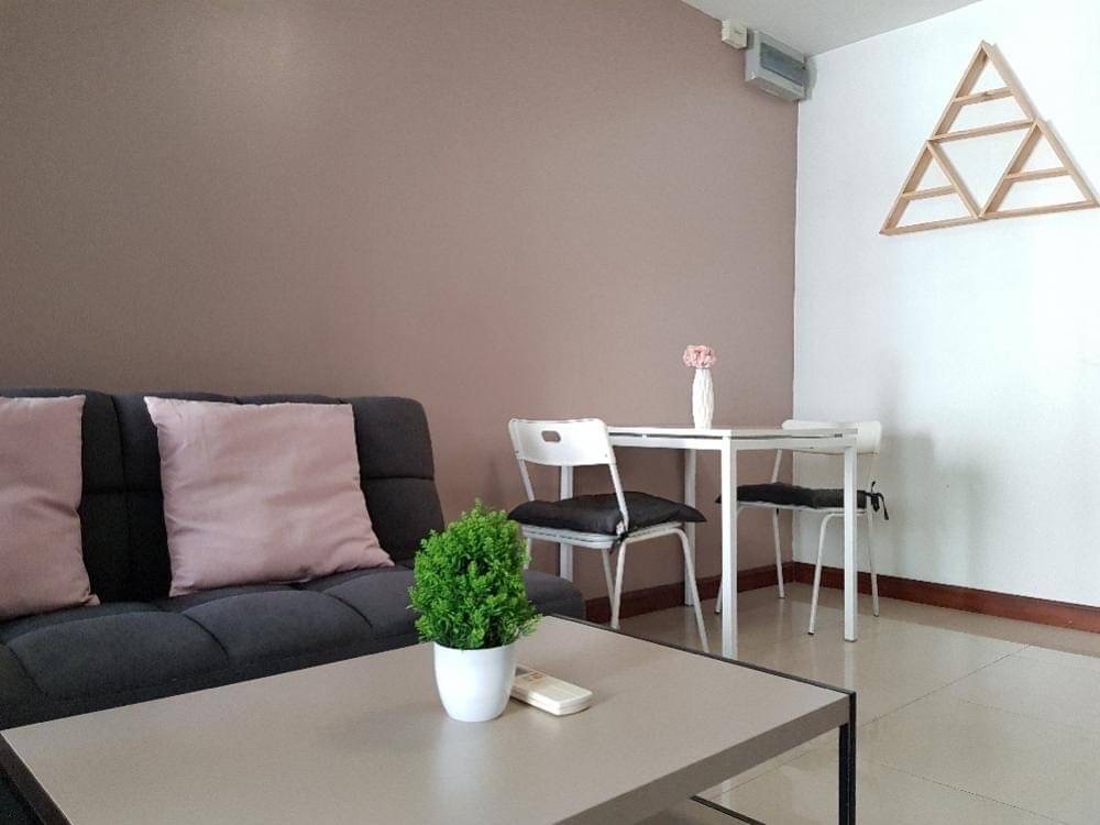 For RentCondoRatchadapisek, Huaikwang, Suttisan : 🔐#PN2302_133🔐🗓️Available for move-in in Jan. 68🗓️Furniture (35 sqm. 1 bedroom, 1 bathroom) 𝐈𝐕𝐘 𝐑𝐀𝐓𝐂𝐇𝐀𝐃𝐀