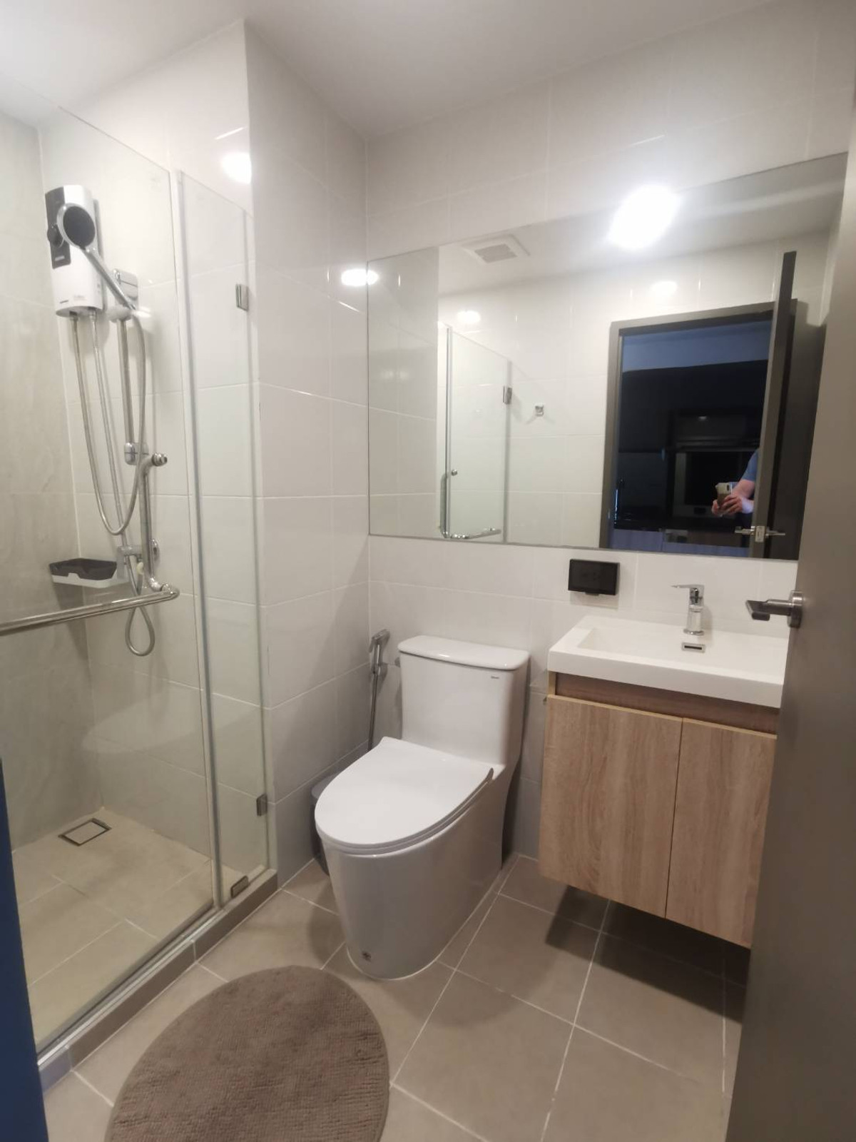 For RentCondoRatchadapisek, Huaikwang, Suttisan : (Actual room picture! ) 1 Bedroom 25 sqm. The Origin Ratchada-Lat Phrao, Soi Lat Phrao 23, near MRT Lat Phrao.