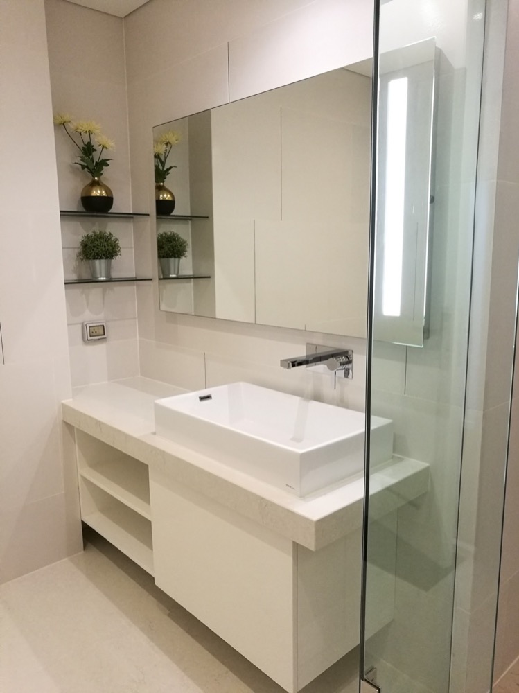 ให้เช่าคอนโดสาทร นราธิวาส : for rent The Bangkok sathorn 1 bed special deal !! very high floor ! ❤️🌟✨