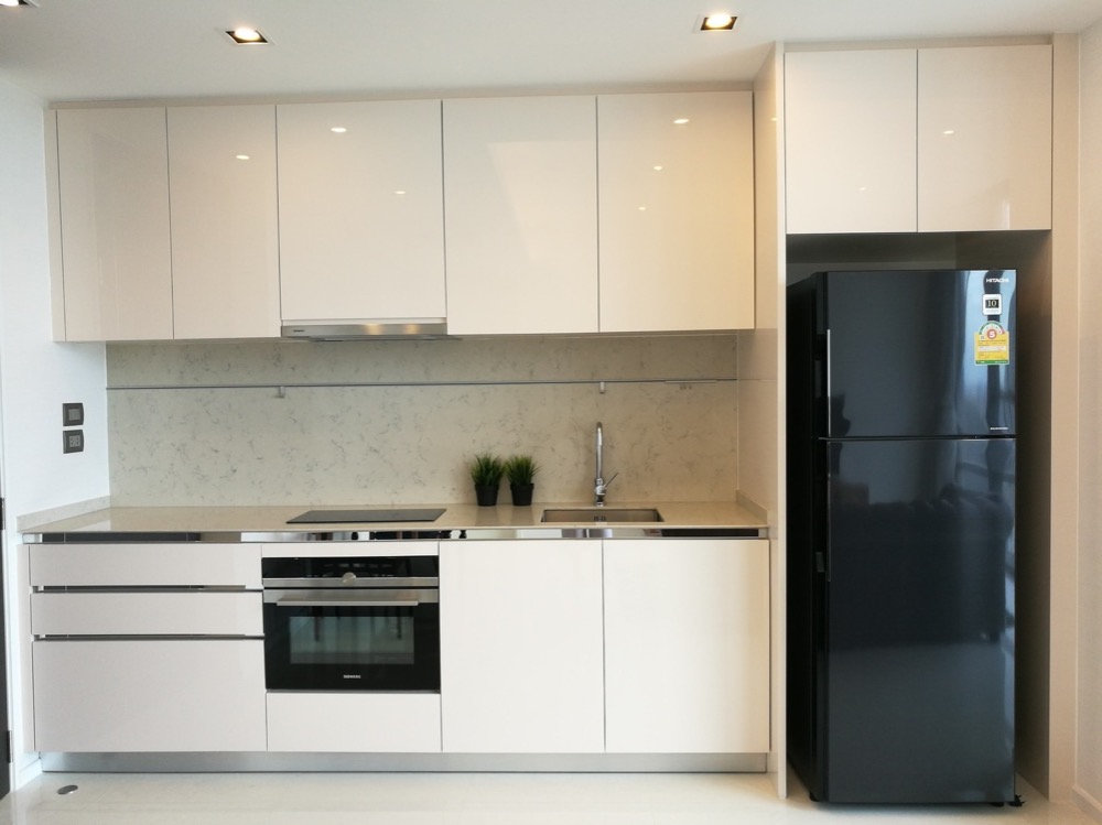 ให้เช่าคอนโดสาทร นราธิวาส : for rent The Bangkok sathorn 1 bed special deal !! very high floor ! ❤️🌟✨