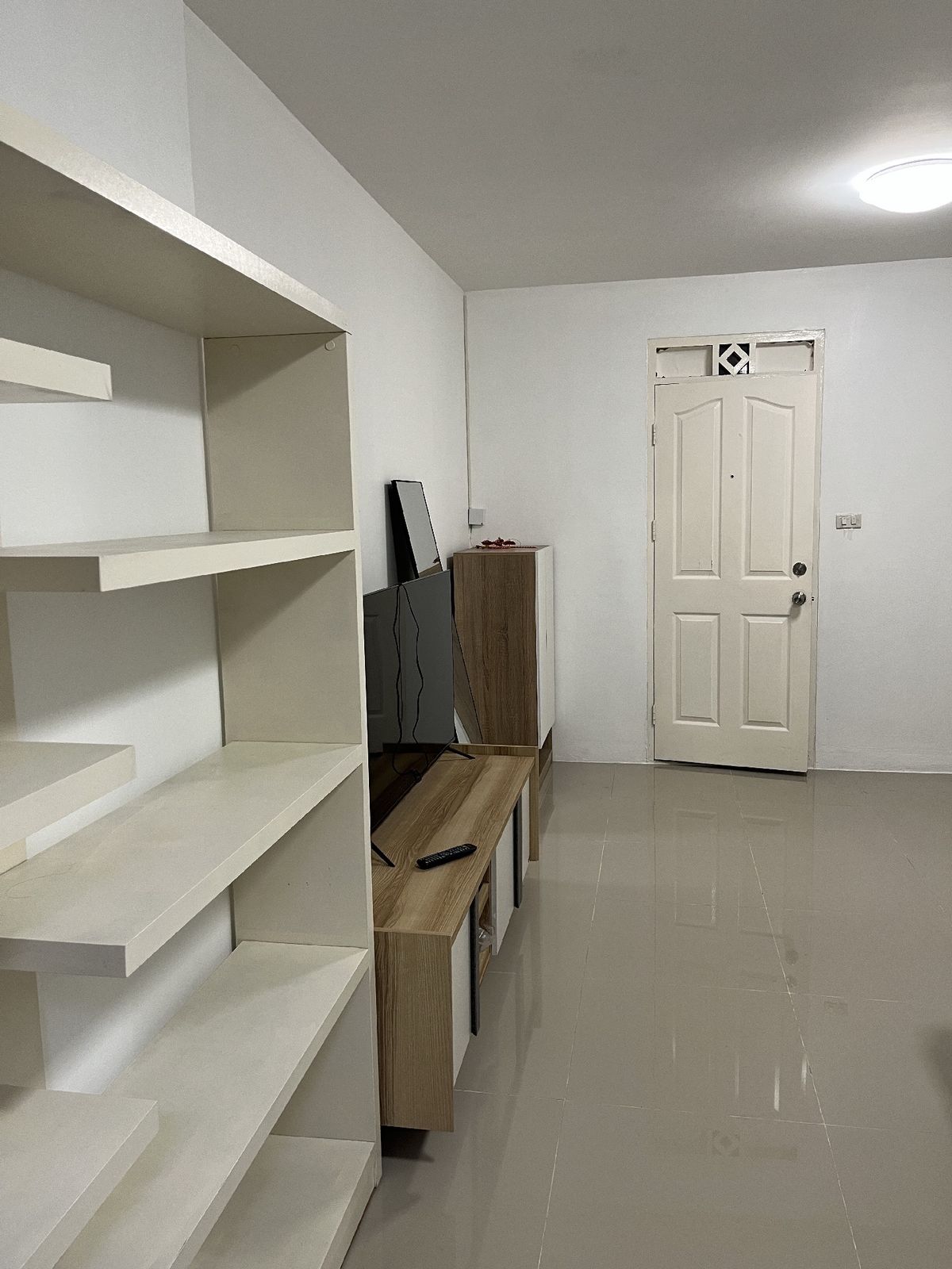 ให้เช่าคอนโดรัชดา ห้วยขวาง : 🔥ให้เช่าด่วน🔥ศุภาลัย ซิตี้โฮม รัชดา 10 เฟอร์นิเจอร์ครบ พร้อมอยู่ ใกล้ MRT ห้วยขวาง และ Big C / The Street