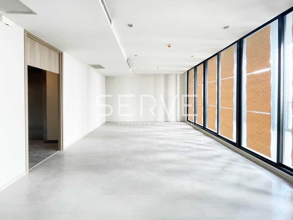 For SaleCondoWitthayu, Chidlom, Langsuan, Ploenchit : 🔥Duplex Penthouse 2 Beds 3 Baths Top Fl. 45 Panoramic View Perfect Location Next to BTS Phloen Chit at Noble Ploenchit Condo / For Sale