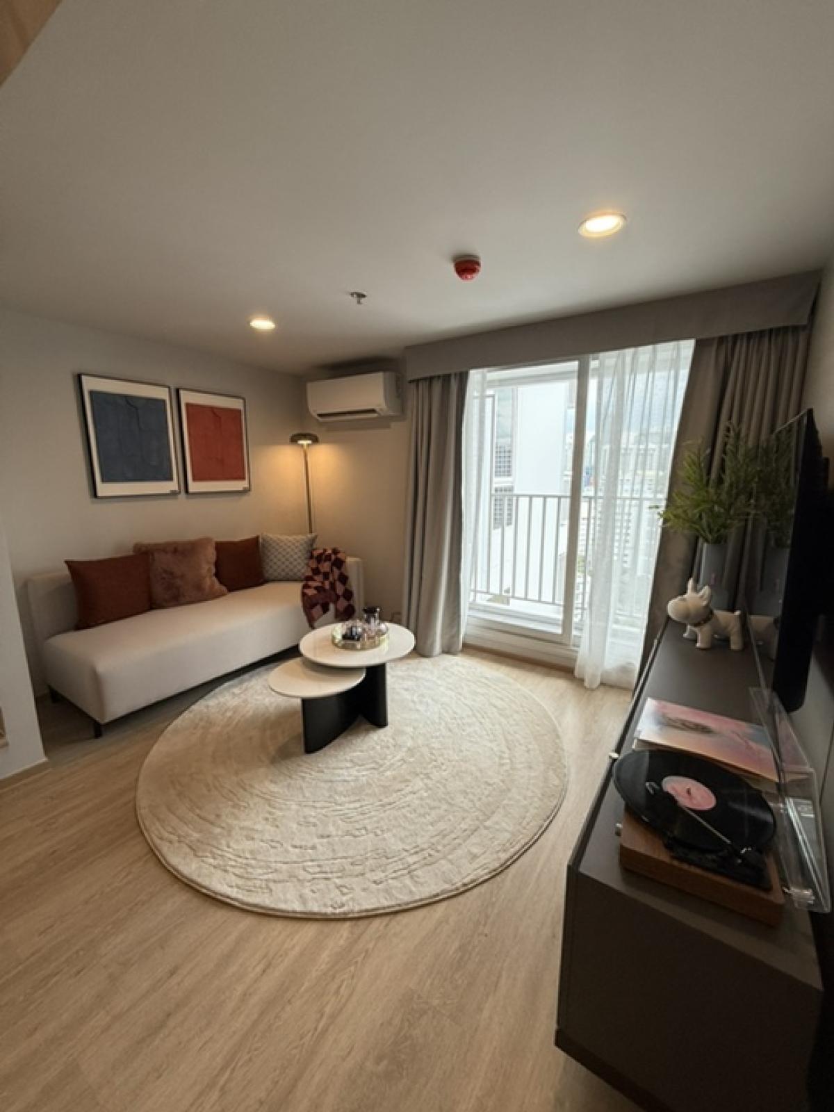 ขายคอนโดสยาม จุฬา สามย่าน : 🔥 Culture chula (คัลเจอร์ จุฬา)!! 2ห้องนอน1ห้อง ราคาดี ตำแหน่งสวย เลือกห้องก่อนใครกับเซลล์โดยตรง❗️❗️10.2 !!!! ล้านบาทเท่านั้น