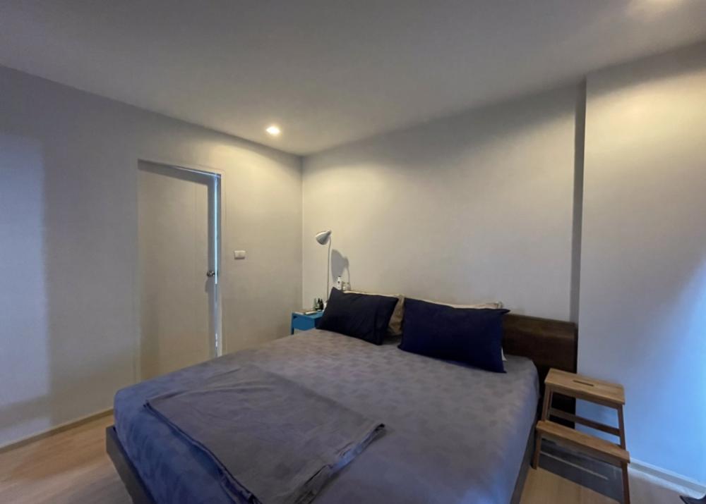 For SaleCondoRatchadapisek, Huaikwang, Suttisan : Condo for sale, 2 bedrooms, 2 bathrooms, near Mrt Ratchadaphisek, size 62 square meters.