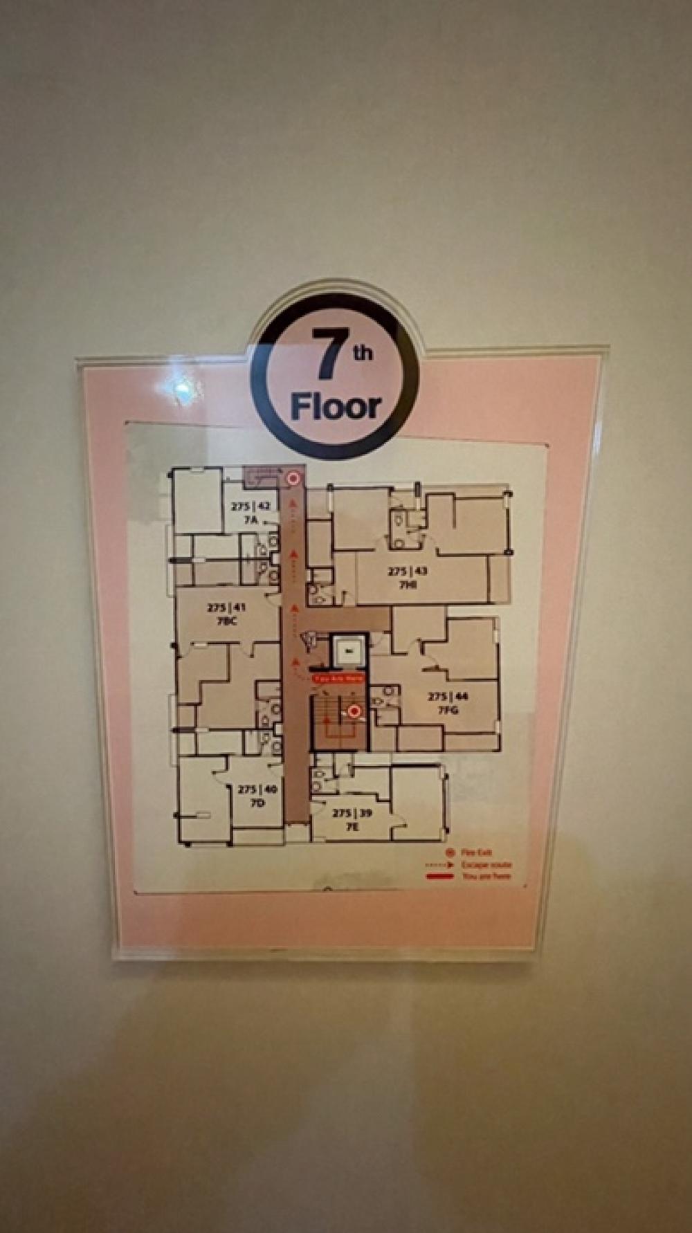 For SaleCondoRatchadapisek, Huaikwang, Suttisan : Condo for sale, 2 bedrooms, 2 bathrooms, near Mrt Ratchadaphisek, size 62 square meters.