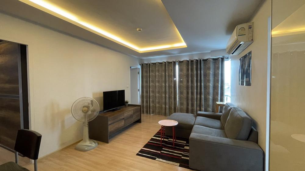 For SaleCondoRatchadapisek, Huaikwang, Suttisan : Condo for sale, 2 bedrooms, 2 bathrooms, near Mrt Ratchadaphisek, size 62 square meters.