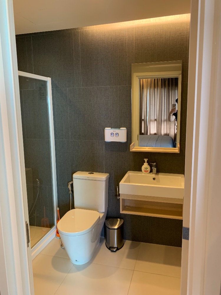 ให้เช่าคอนโดสาทร นราธิวาส : The key Sathorn - charoenrat for rent