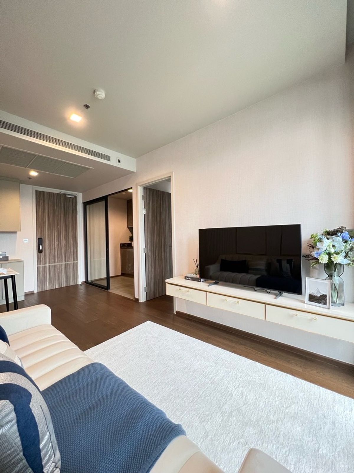 For SaleCondoSukhumvit, Asoke, Thonglor : 🔰 Selling Ideo Q Sukhumvit 36, 1 bedroom type, size 45 sq m. You can make an appointment to see the project every day. Call 062-339-3663