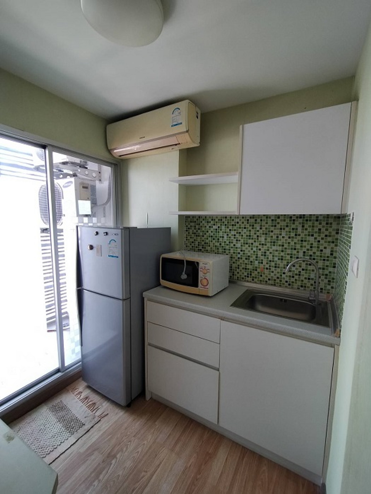 For RentCondoPinklao, Charansanitwong : 📢📢FOR RENT The Trust Residence Pinklao 1BED, 9th floor, decorated near Thammasat. Interested 📞 087-4496994 First