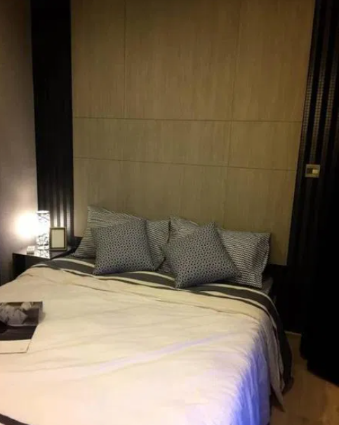 For RentCondoSukhumvit, Asoke, Thonglor : (not accept co) M Thonglor please add LlNE lD @806qphgn o8415o5483 Rent & Sell